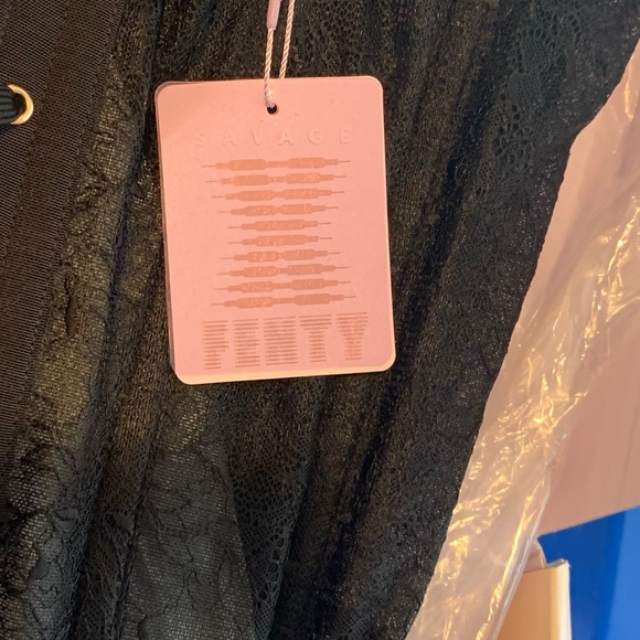 •the original• SAVAGE X FENTY Black Corset• - Picture 12 of 16